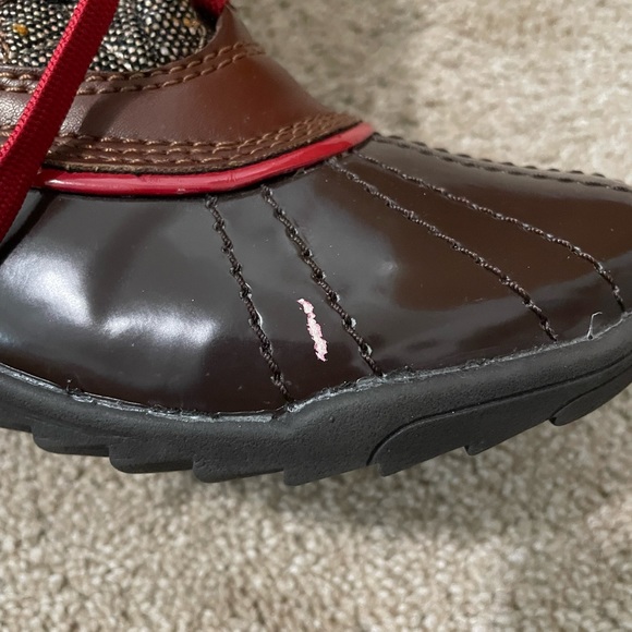 Anne Klein Sport Quilted Boots Women’s 7 Rubber Base Brown & Red SLIGHTLY WORN - Picture 3 of 4